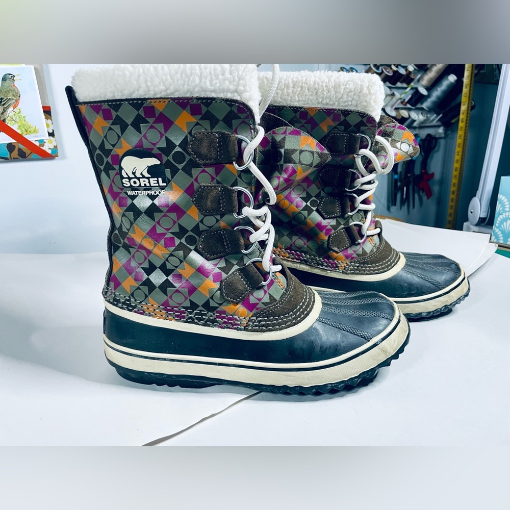 Sorel Caribou boots